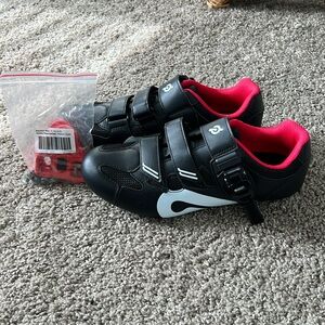Peloton Cycling Shoes with Cleats- NWOT